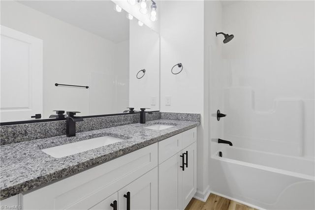 518 N Beaumont Avenue, Burlington, NC 27217