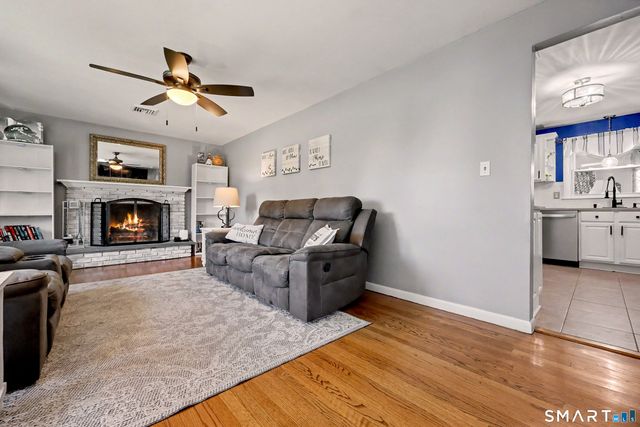 20 Post Oak Road, Stratford, CT 06614
