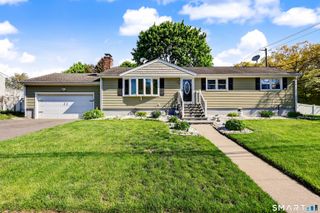 20 Post Oak Road, Stratford, CT 06614