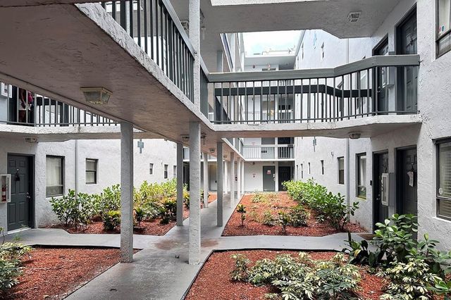 1900 N Congress Avenue 407, West Palm Beach, FL 33401