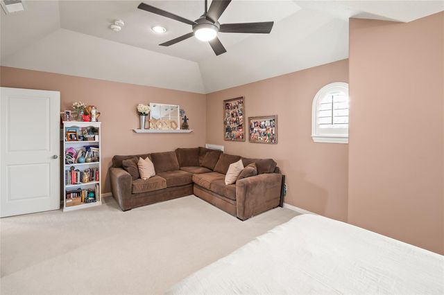 2127 Thicket Ridge Lane, Houston, TX 77077