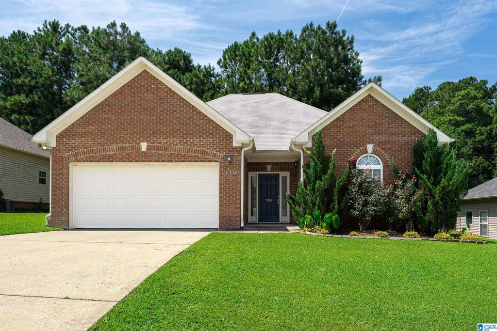 4350 CANTERBURY STREET, Mount Olive, AL 35117
