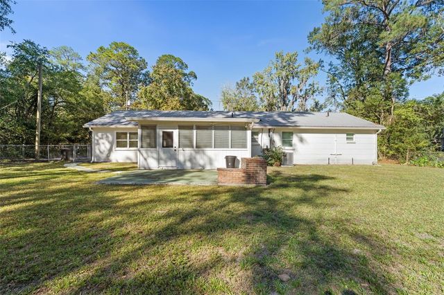 815 NE 12TH AVENUE, Gainesville, FL 32601