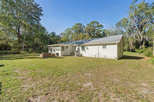 815 NE 12TH AVENUE, Gainesville, FL 32601