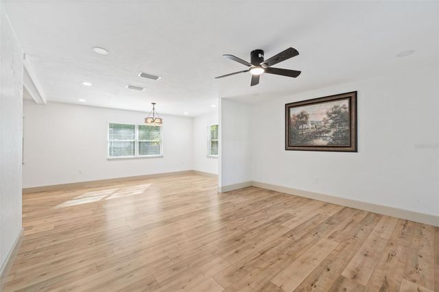 815 NE 12TH AVENUE, Gainesville, FL 32601