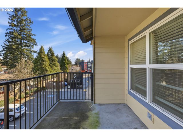 273 Se 162ND Ave, Portland, OR 97233
