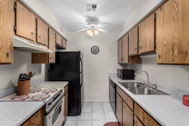 8101 N 107TH Avenue 23, Peoria, AZ 85345