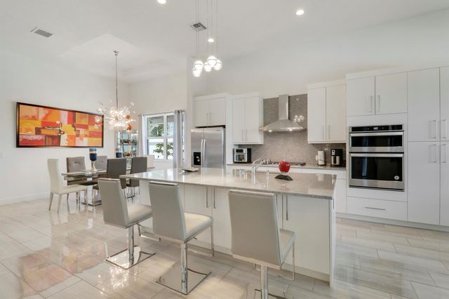 12454 Nautilus Circle, Palm Beach Gardens, FL 33412