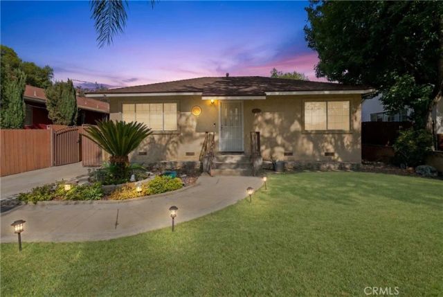 13009 9th, Chino, CA 91710