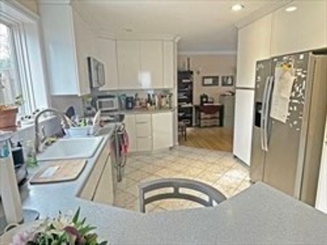 21 Hamlet Street 21, Newton, MA 02459