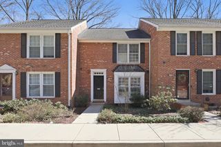 2544 S WALTER REED DR #B, Arlington, VA 22206