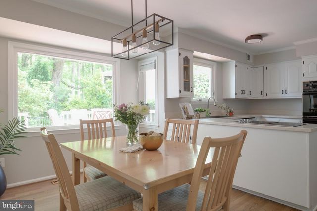 701 RIDGE DR, Mclean, VA 22101