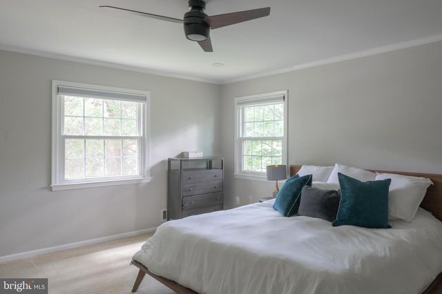 701 RIDGE DR, Mclean, VA 22101