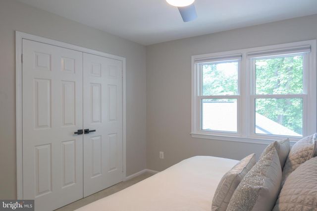 701 RIDGE DR, Mclean, VA 22101