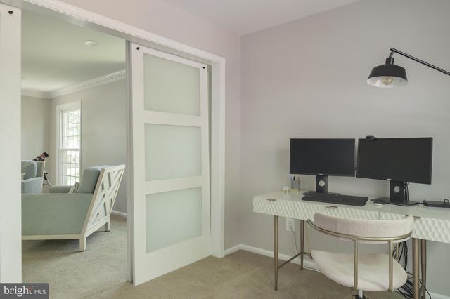 701 RIDGE DR, Mclean, VA 22101