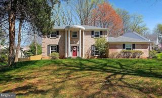 701 RIDGE DR, Mclean, VA 22101