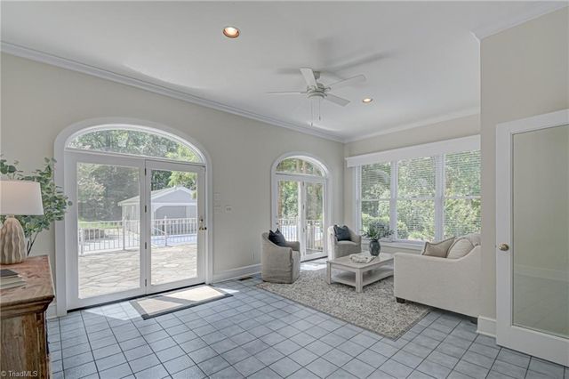 3732 Kaismore Court, Winston-salem, NC 27106