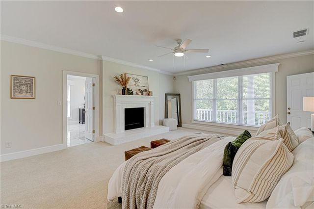 3732 Kaismore Court, Winston-salem, NC 27106