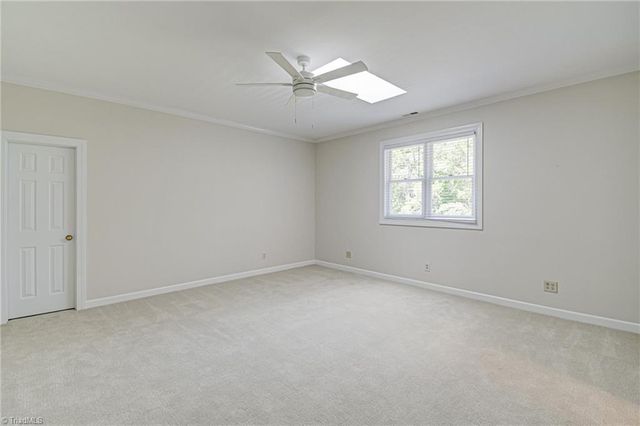 3732 Kaismore Court, Winston-salem, NC 27106
