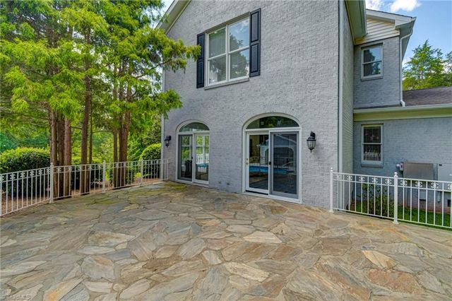 3732 Kaismore Court, Winston-salem, NC 27106
