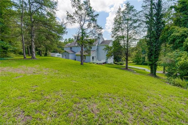 3732 Kaismore Court, Winston-salem, NC 27106
