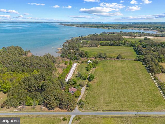 6033 CORNERS WHARF RD, Cambridge, MD 21613