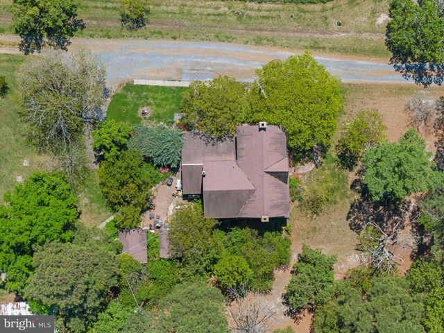 6033 CORNERS WHARF RD, Cambridge, MD 21613