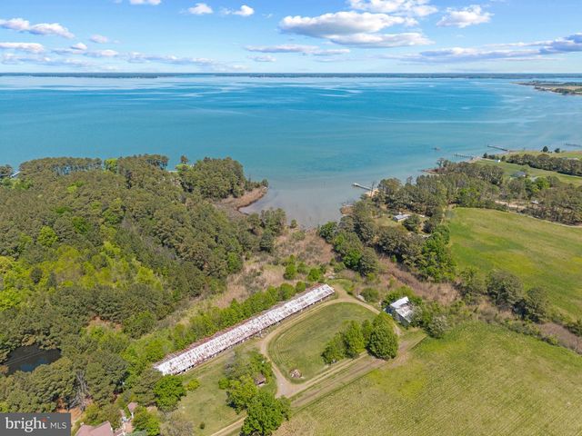 6033 CORNERS WHARF RD, Cambridge, MD 21613