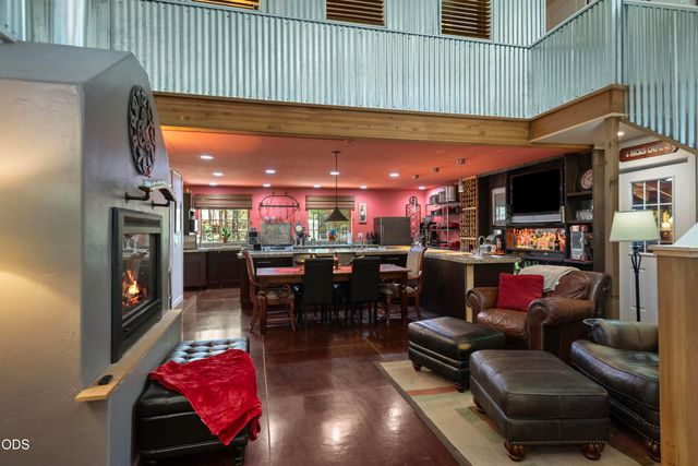 56038 Black Duck Road, Bend, OR 97707
