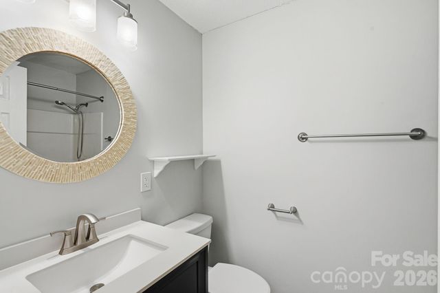 218 Drye Lane, Matthews, NC 28104