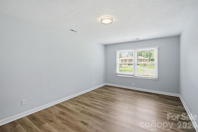 218 Drye Lane, Matthews, NC 28104