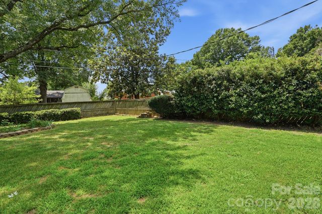 218 Drye Lane, Matthews, NC 28104