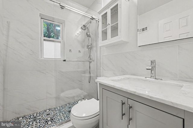 6711 CONWAY AVE, Takoma Park, MD 20912