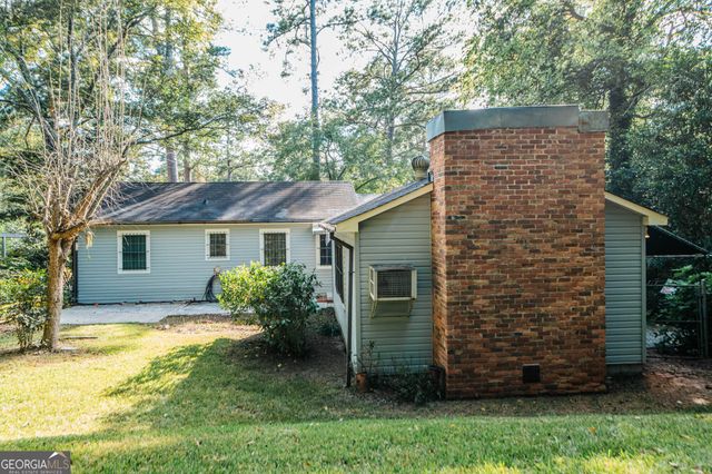 1715 Foster Place, Macon, GA 31211