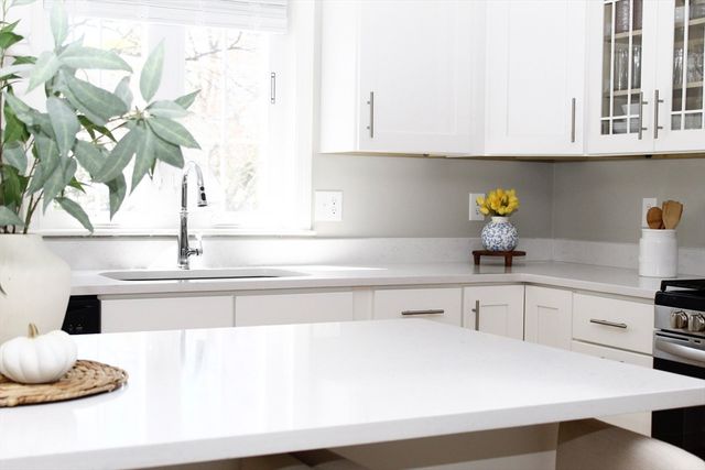 61 Huntington Ave, Brockton, MA 02301