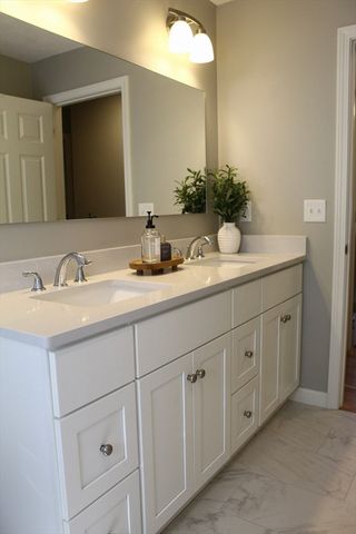 61 Huntington Ave, Brockton, MA 02301