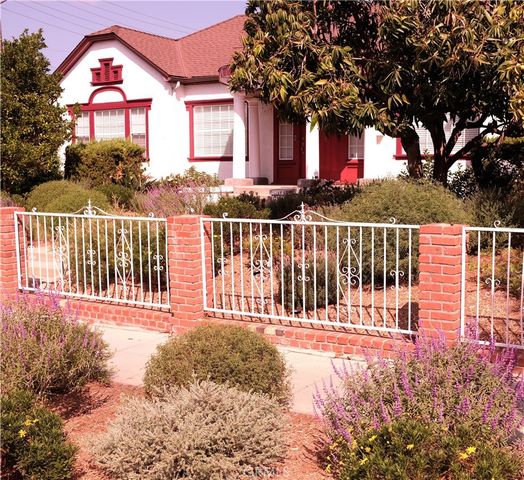 4443 Ambrose, Los Angeles, CA 90027