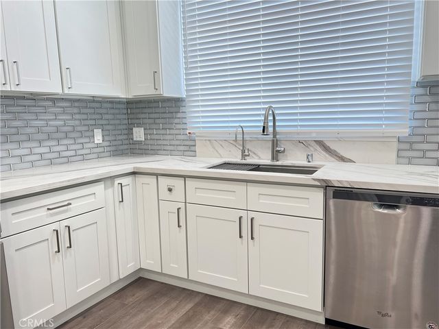 4443 Ambrose, Los Angeles, CA 90027