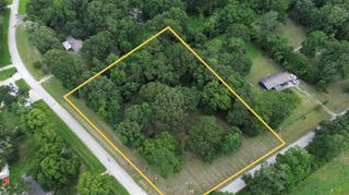 28 County Road 4701, Dayton, TX 77535