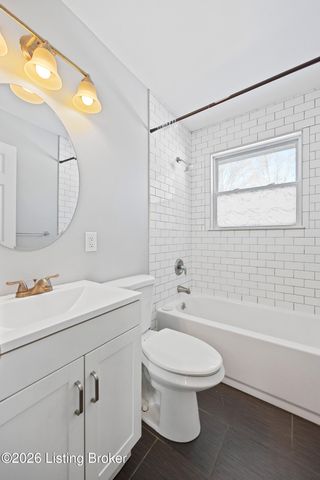 503 Glengarry Dr, Louisville, KY 40118