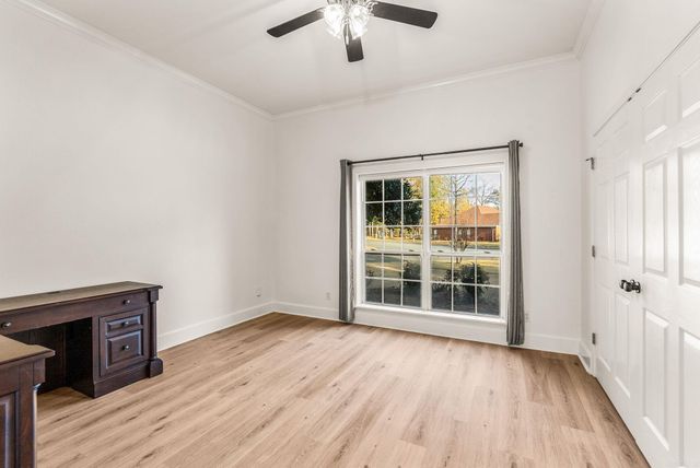 102 Montpellier Drive, Maumelle, AR 72113