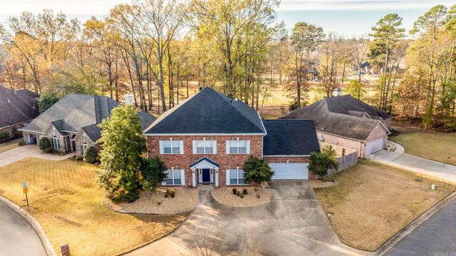 102 Montpellier Drive, Maumelle, AR 72113