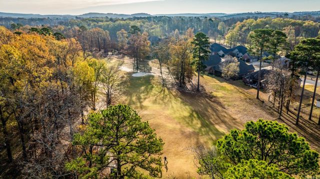 102 Montpellier Drive, Maumelle, AR 72113