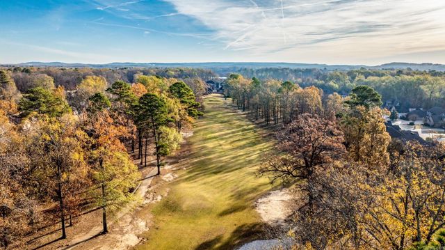 102 Montpellier Drive, Maumelle, AR 72113