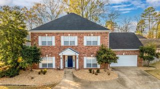 102 Montpellier Drive, Maumelle, AR 72113