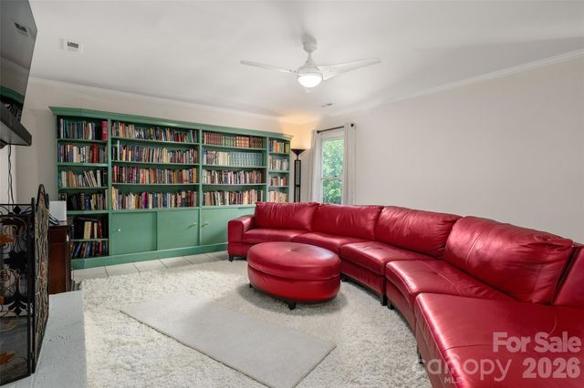 9112 Winter Moss Court, Charlotte, NC 28227