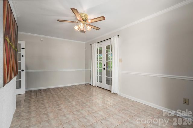 9112 Winter Moss Court, Charlotte, NC 28227