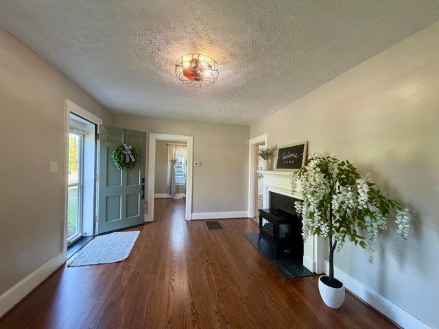 2901 Riverside DR, Bassett, VA 24055