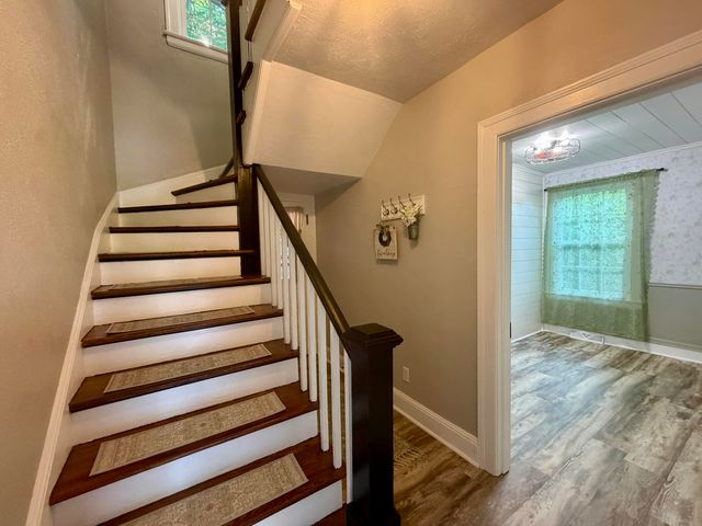 2901 Riverside DR, Bassett, VA 24055