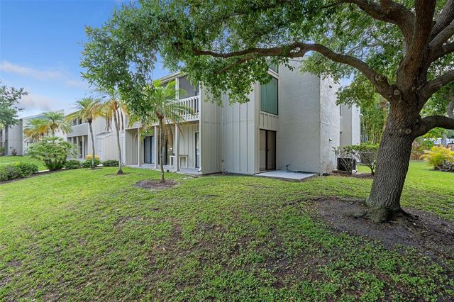 2220 BAHIA VISTA STREET G4, Sarasota, FL 34239